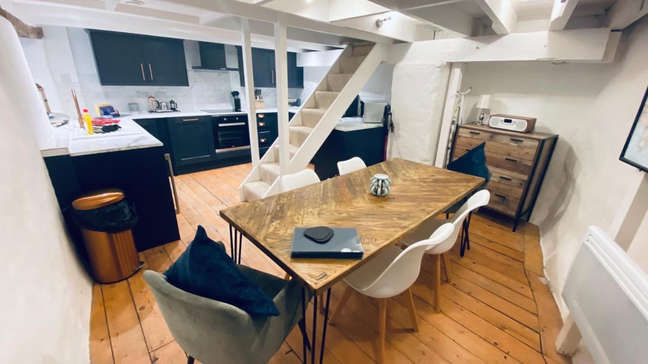 Spindrift Is A Beautiful Newly Refurbished Three Bedroom Private Family House Located On The Old Harbour And The Coastal Path In The Heart Of Beautiful Polperro Kültér fotó